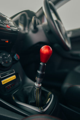 ZeroPointOne Ford Fiesta mk7 incl. ST180 Aluminium Extender and Gear Knob